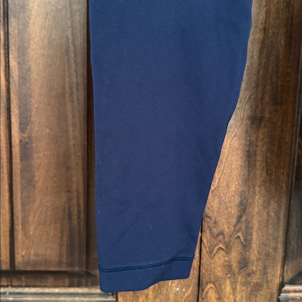 lululemon athletica Align High Rise 28” Leggings - Picture 4 of 9